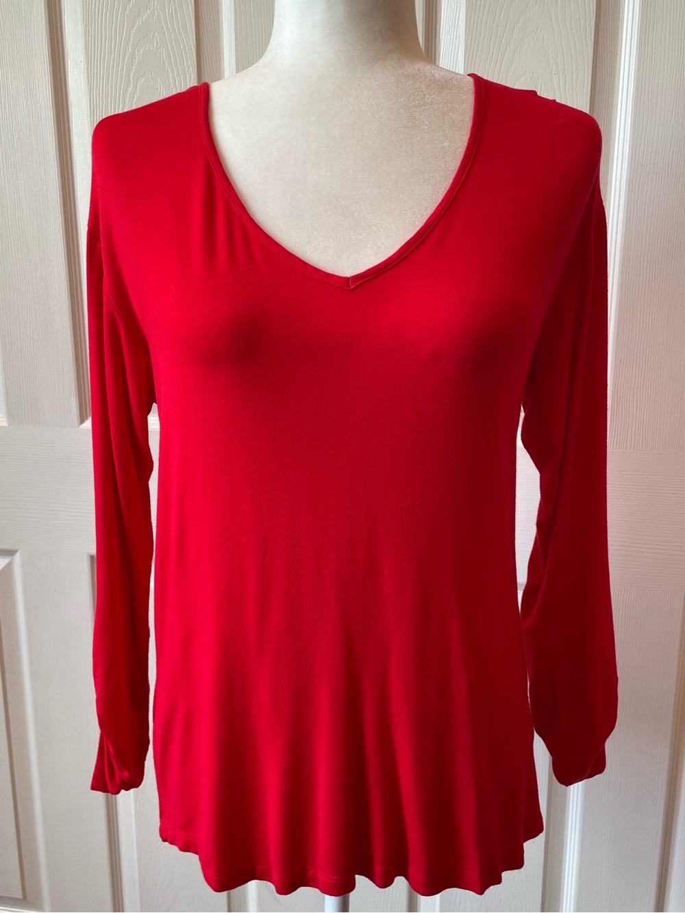 Pleione Red V-Neck Long Sleeve Tee
